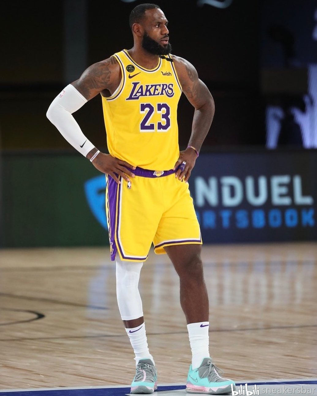 中迅速反弹 中迅速反弹